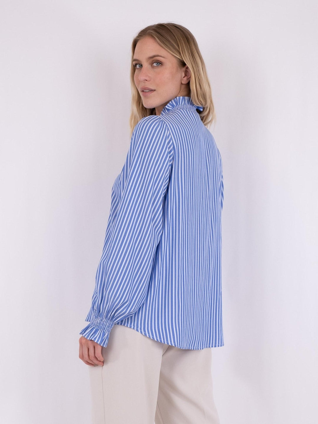 Brianna Stripe Blouse Blue | Skjorter og bluser | Smuk - Dameklær på nett