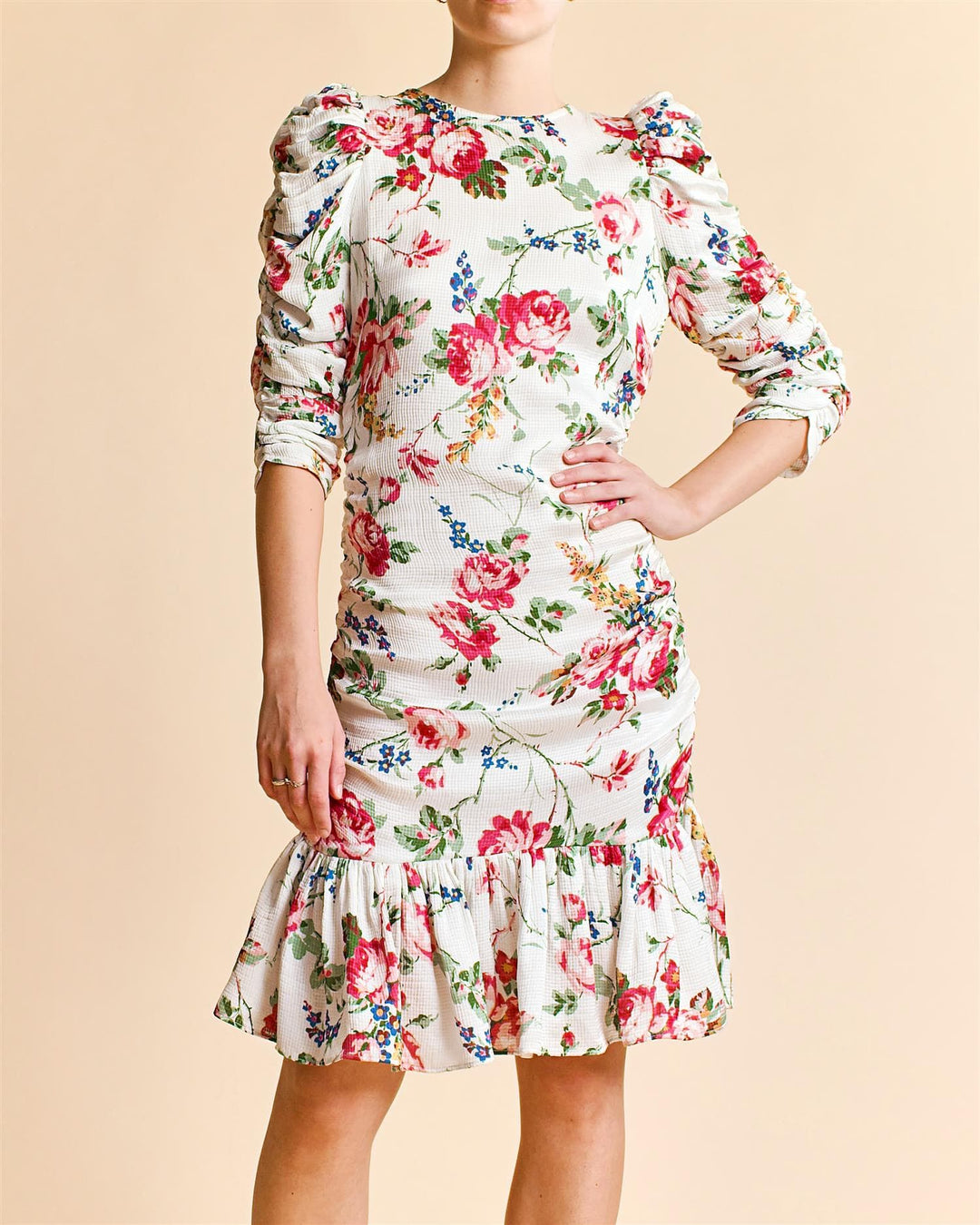 Bubble Satin Rouching Dress Flora | Kjoler | Smuk - Dameklær på nett