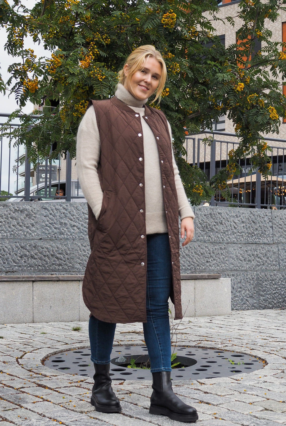 Callasiw Quilted Vest Brown | Yttertøy | Smuk - Dameklær på nett