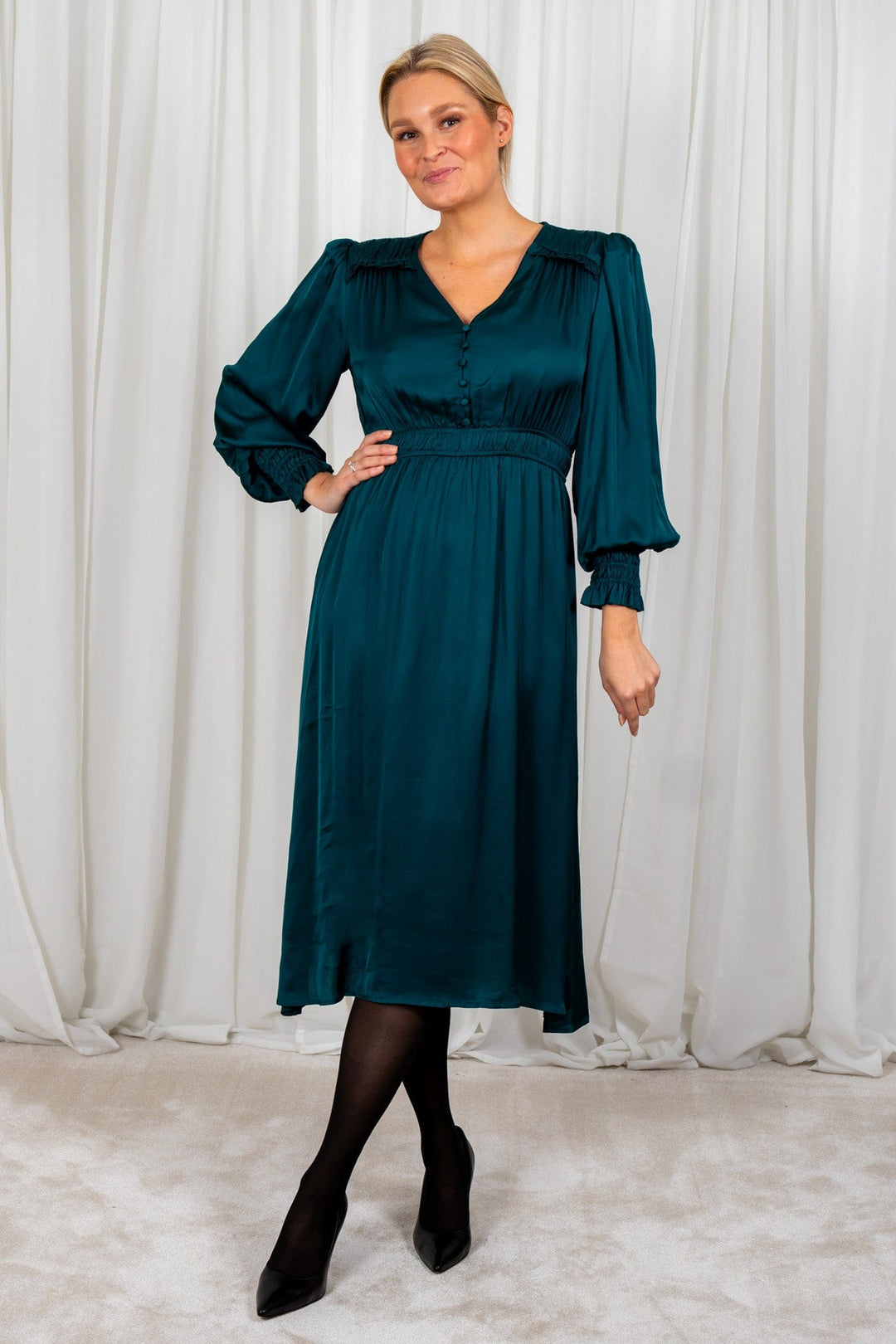 Carmen Dress Bleu Canard | Kjoler | Smuk - Dameklær på nett