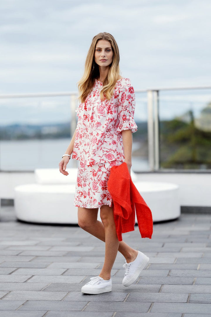 Caroline Blouse Red | Skjorter og bluser | Smuk - Dameklær på nett