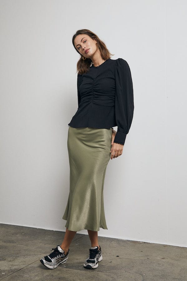 Carry Sateen Skirt Dusty Green | Skjørt | Smuk - Dameklær på nett