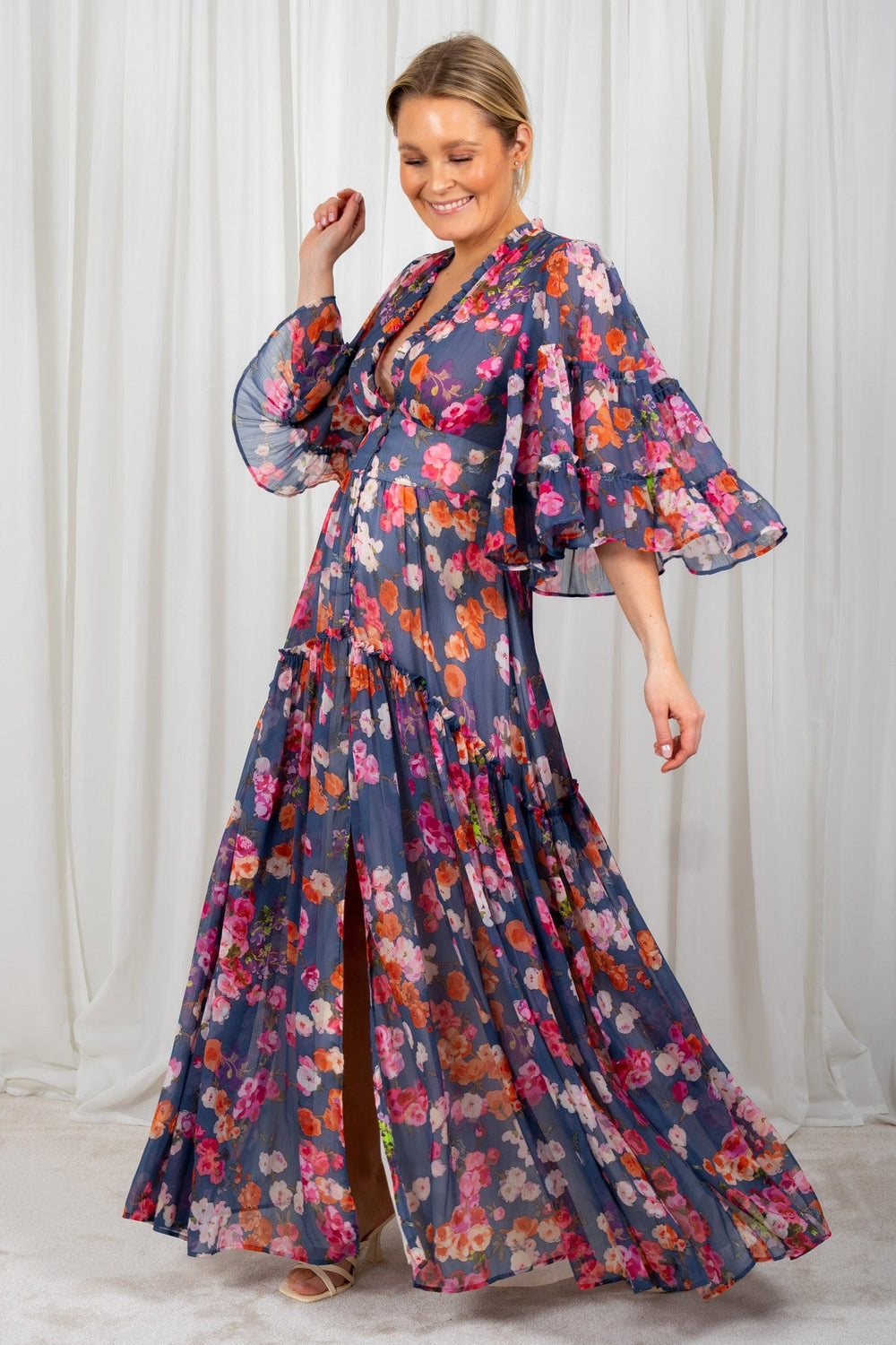 Chiffon V-Neck Dress Blue Poppy | Kjoler | Smuk - Dameklær på nett