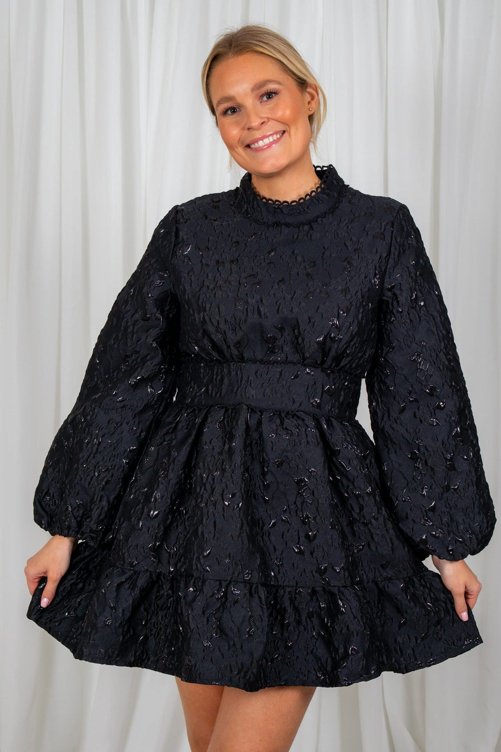 Cindy Dress Black | Kjoler | Smuk - Dameklær på nett