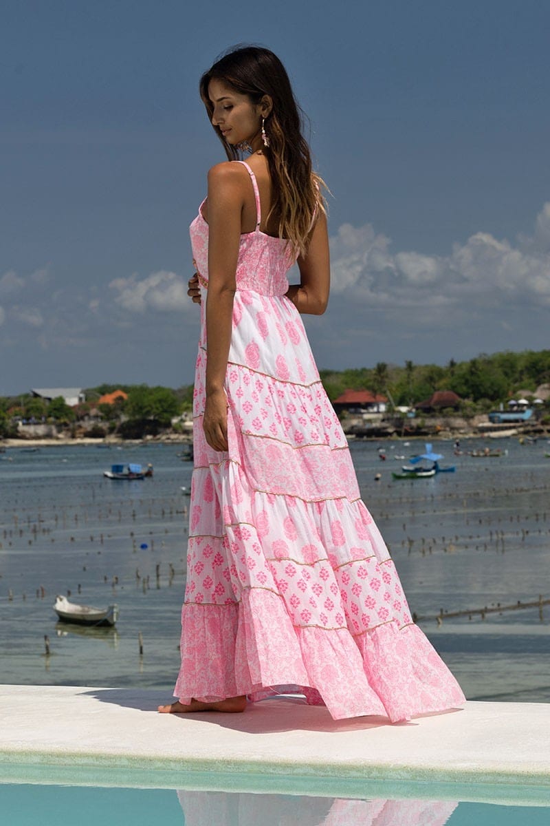 Claudia Maxi Strap Dress Neon Pink | Kjoler | Smuk - Dameklær på nett