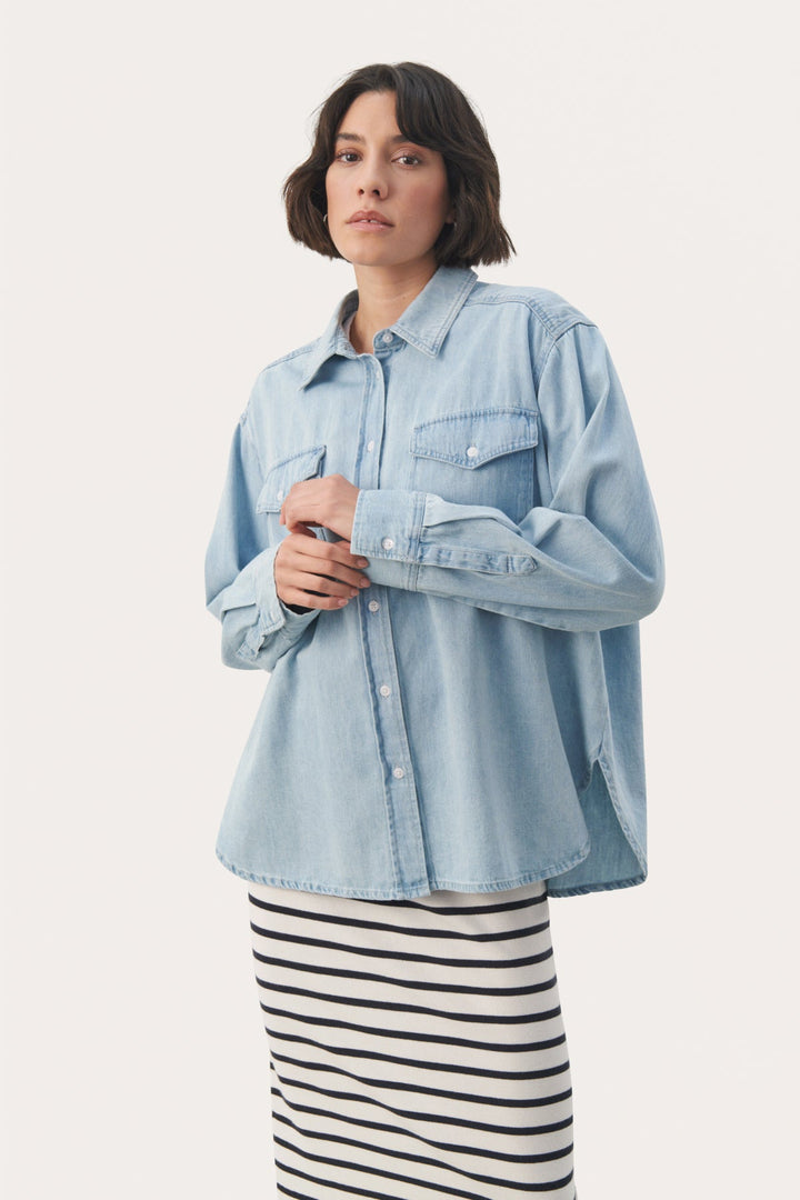 Collettepw Shirt Whiteish Blue Denim | Skjorter og bluser | Smuk - Dameklær på nett