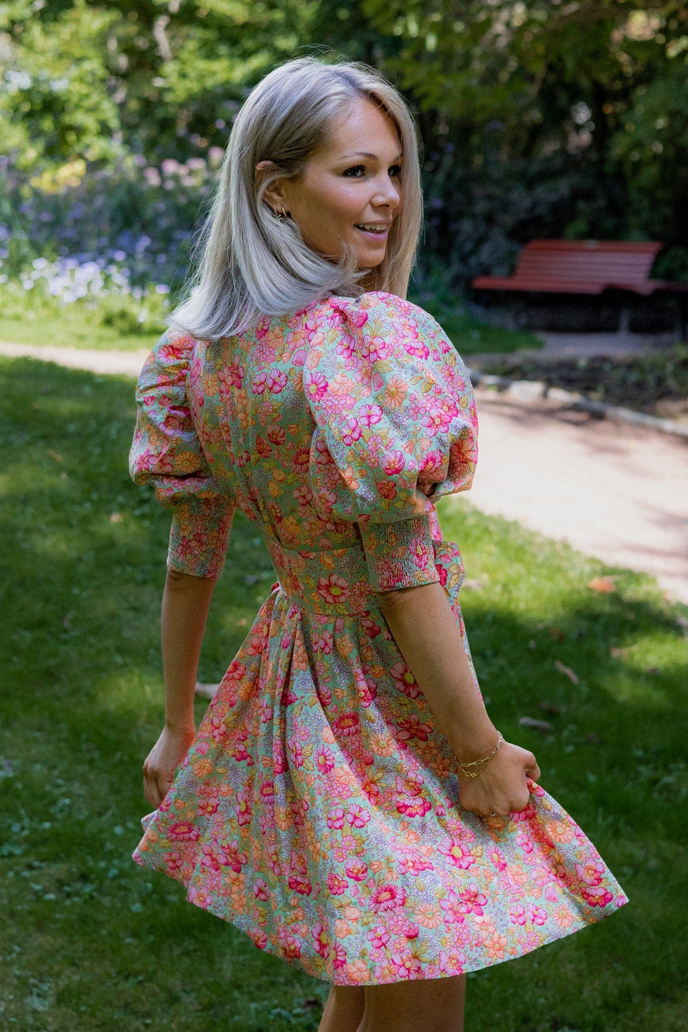 Cotton Jacquard Belted Mini Dress Wildflowers | Kjoler | Smuk - Dameklær på nett