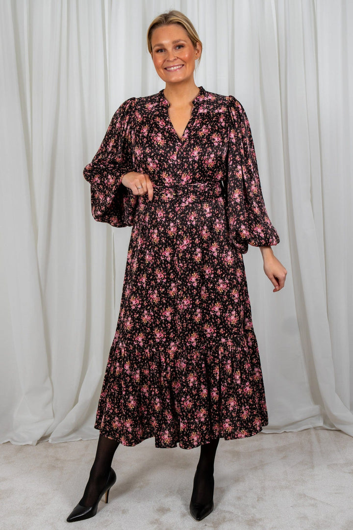 Crepe Satin Midi Dress Flower Petals | Kjoler | Smuk - Dameklær på nett