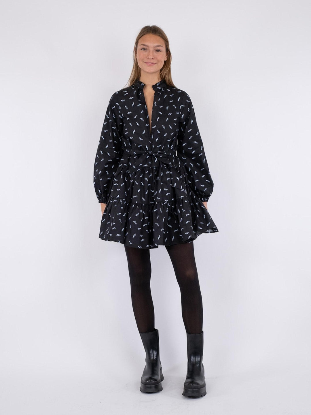 Debbie Little Flower Dress Black | Kjoler | Smuk - Dameklær på nett