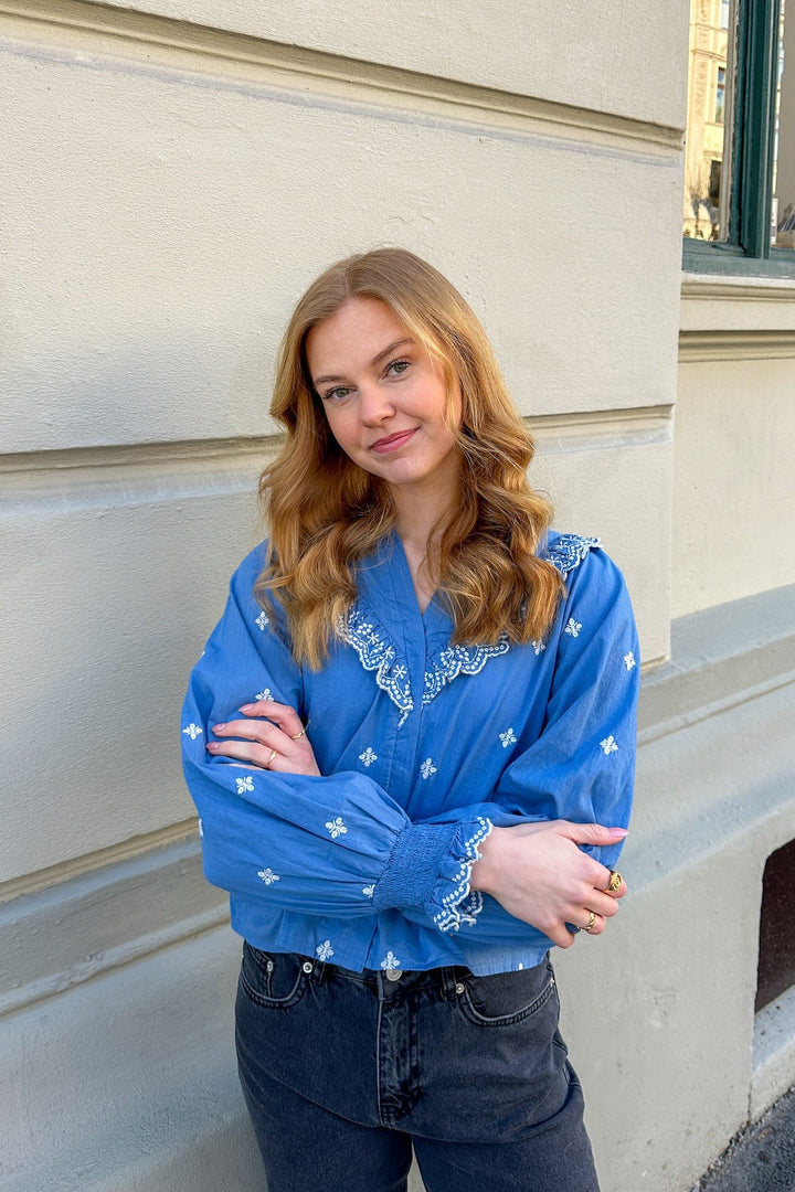 Degas Blouse Dusty Blue | Skjorter og bluser | Smuk - Dameklær på nett
