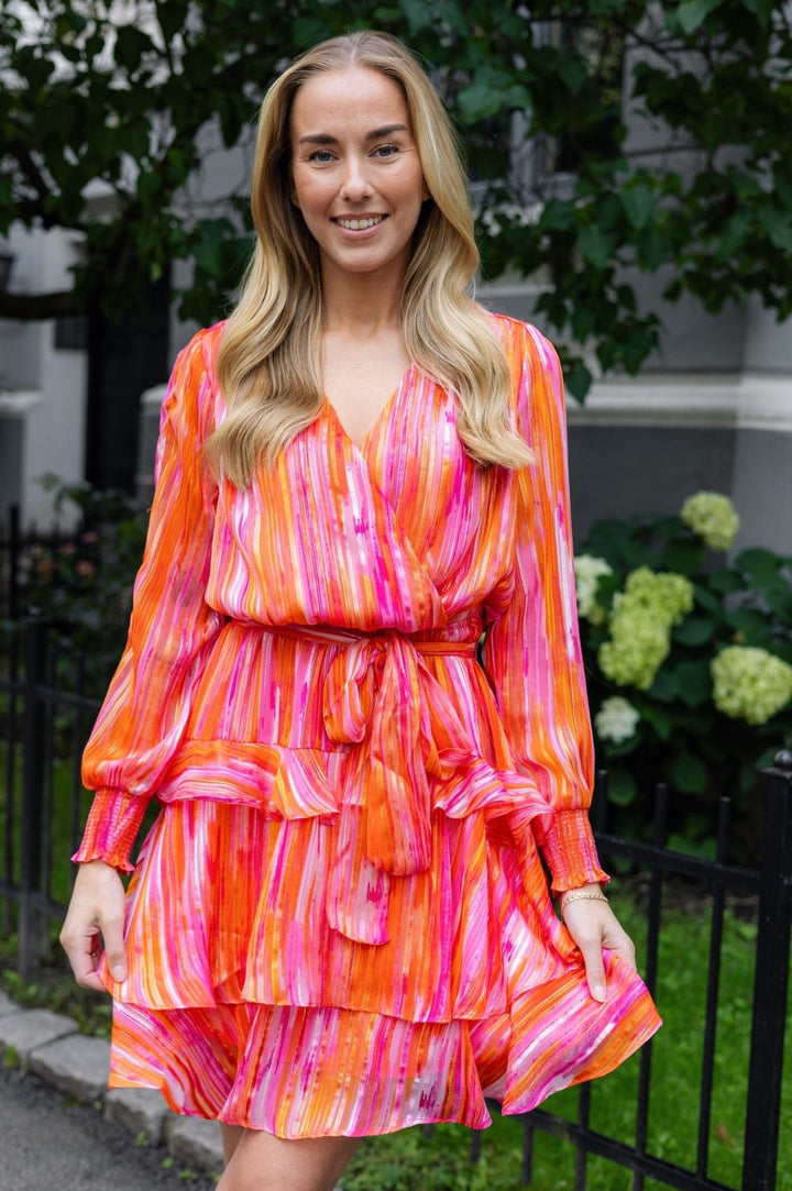 Dennie Blurred Stripe Dress Orange | Kjoler | Smuk - Dameklær på nett