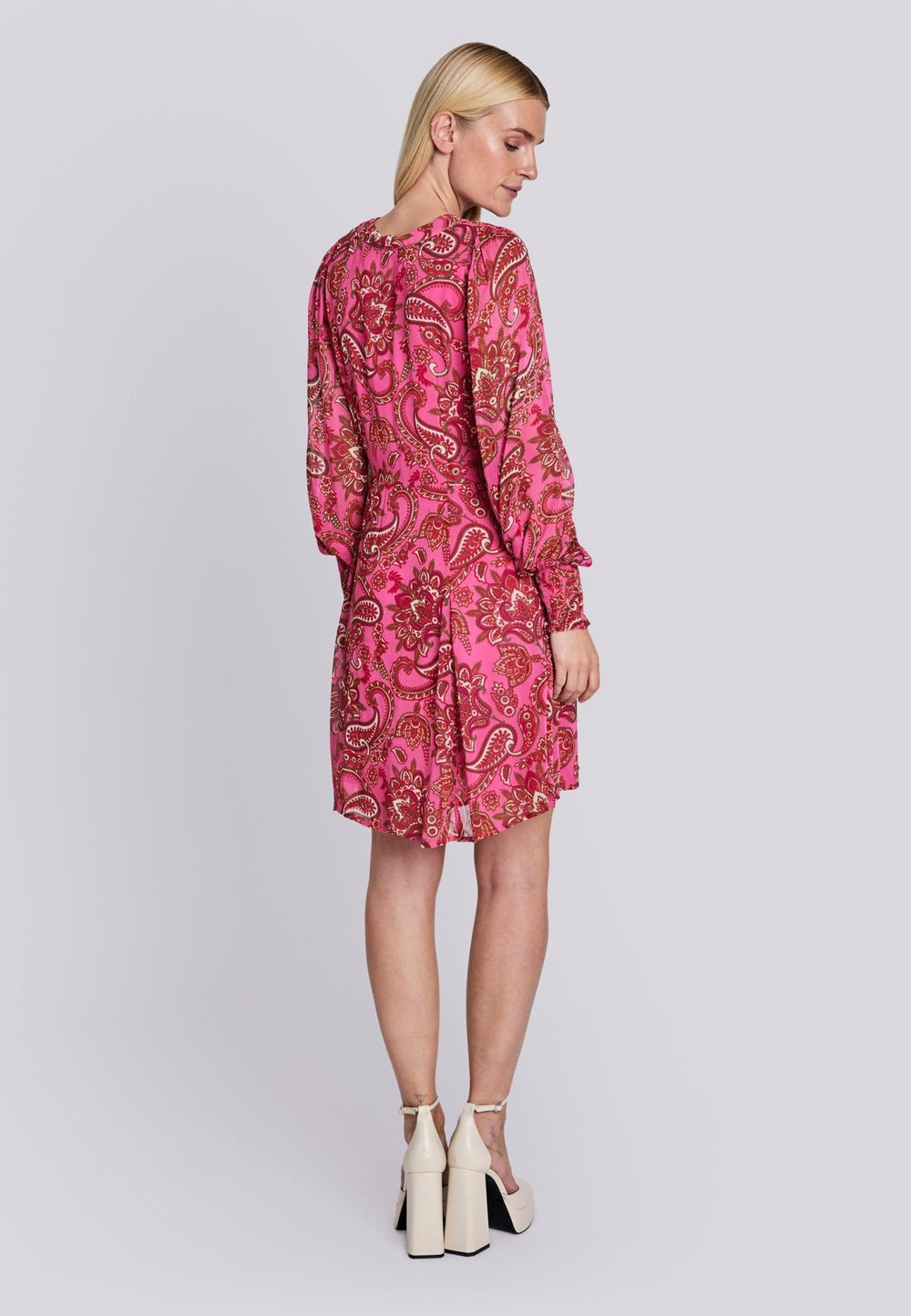 Dorotea Dress Pink Power | Kjoler | Smuk - Dameklær på nett