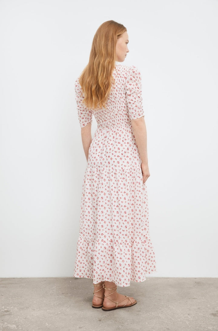 Dovie Crepe Dress White Berry Print | Kjoler | Smuk - Dameklær på nett
