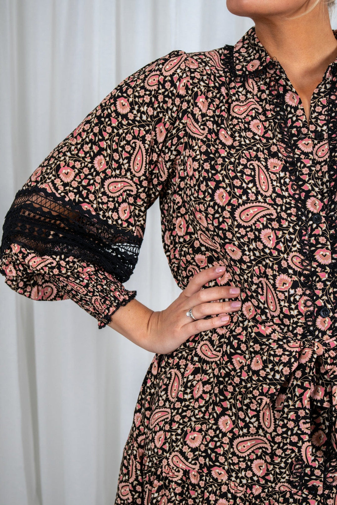 DRESS CHLOE BLACK | Kjoler | Smuk - Dameklær på nett