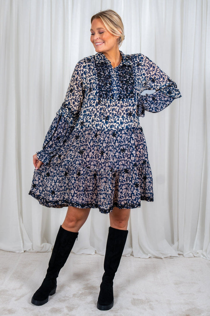 DRESS MAYELLA | Kjoler | Smuk - Dameklær på nett