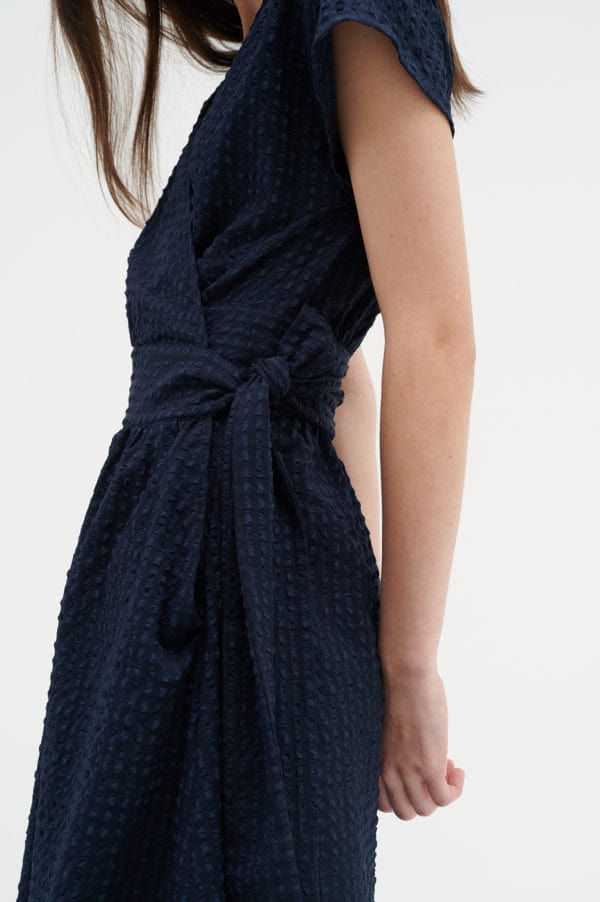Edenaiw Wrap Dress Marine Blue | Kjoler | Smuk - Dameklær på nett