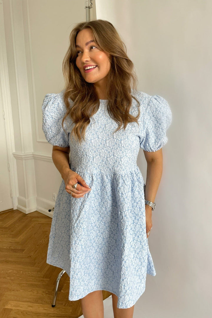 Elise Dress Misty Blue | Kjoler | Smuk - Dameklær på nett