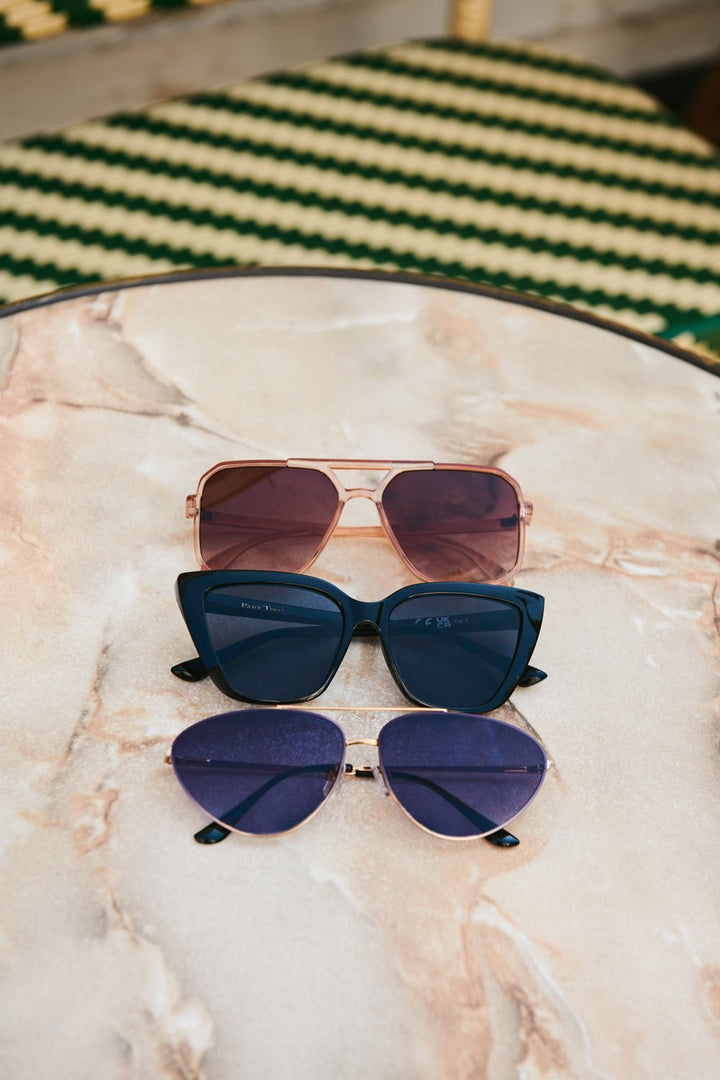 Elnipw Sunglasses Gold | Accessories | Smuk - Dameklær på nett