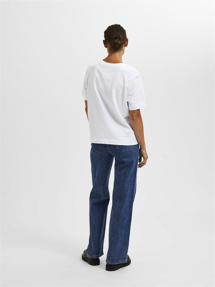 Essential Ss Boxy Tee Bright White | Topper | Smuk - Dameklær på nett
