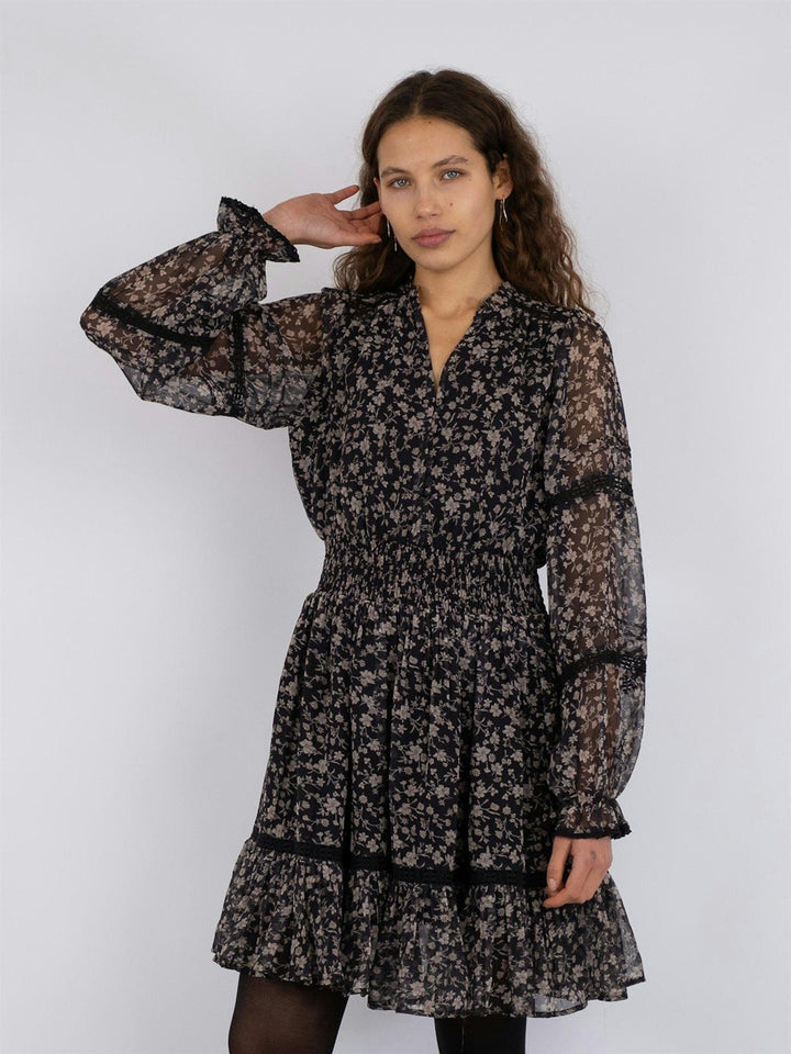 Evanna Fleur Sombre Dress Black | Kjoler | Smuk - Dameklær på nett