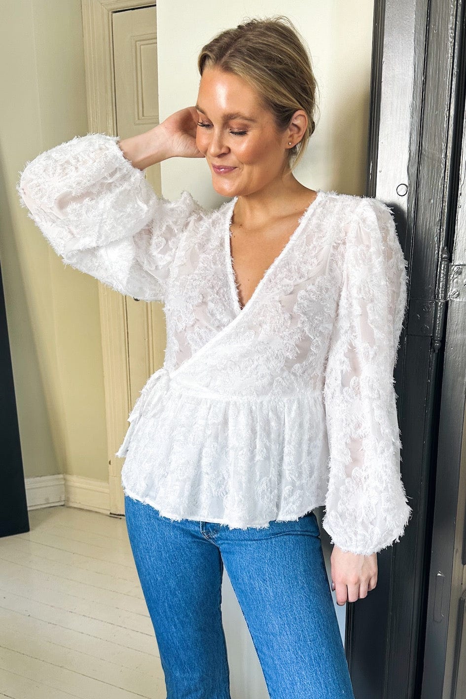 Feana Blouse White | Skjorter og bluser | Smuk - Dameklær på nett