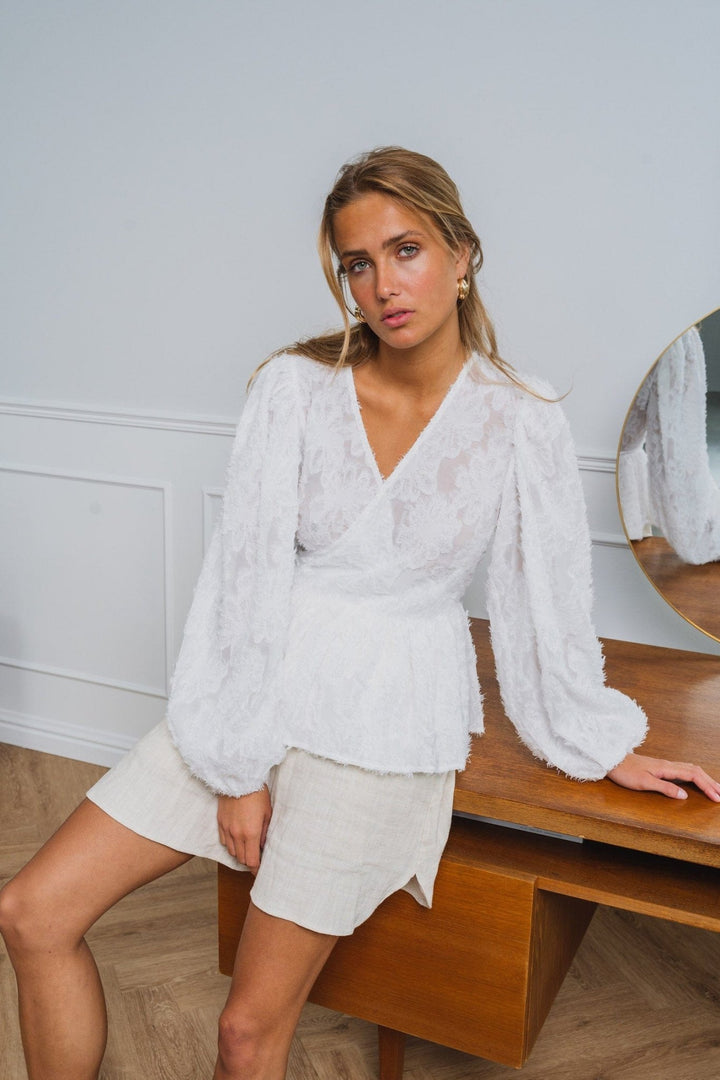 Feana Blouse White | Skjorter og bluser | Smuk - Dameklær på nett