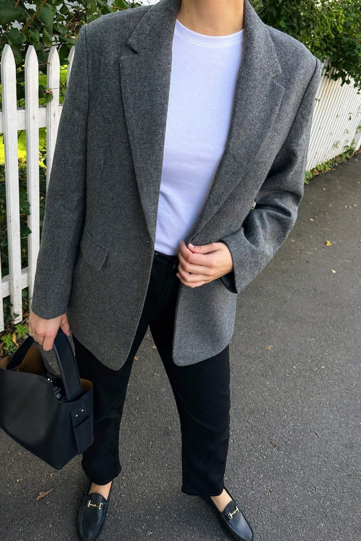 Gaby Structure Blazer Dark Grey | Blazer | Smuk - Dameklær på nett