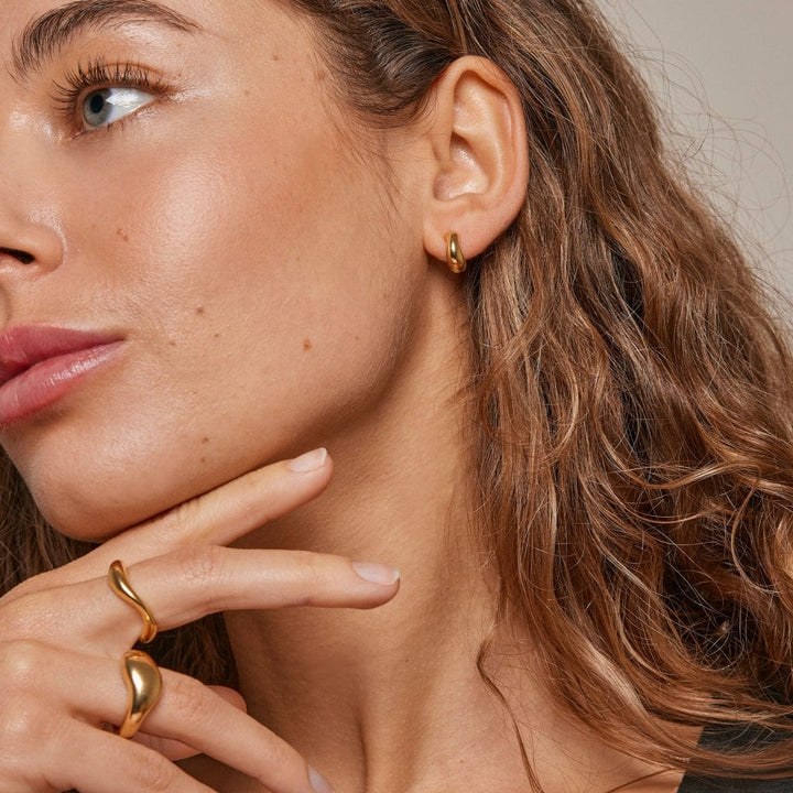 Gianna Small Earrings Gold | Accessories | Smuk - Dameklær på nett