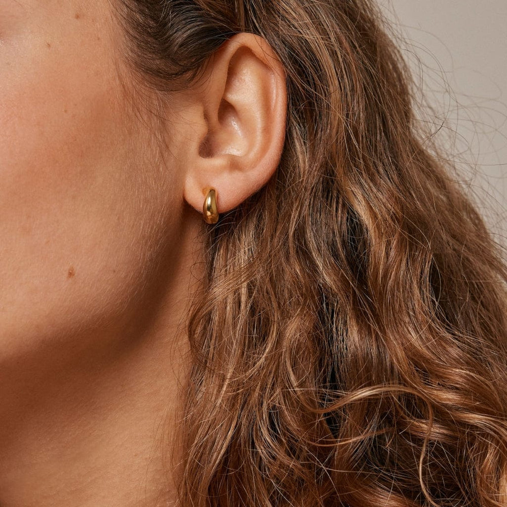 Gianna Small Earrings Gold | Accessories | Smuk - Dameklær på nett