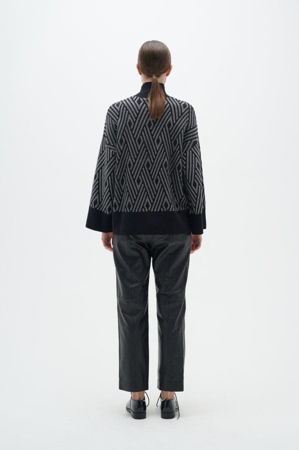 Gitteliw Jaquard Pullover Black / White | Genser | Smuk - Dameklær på nett
