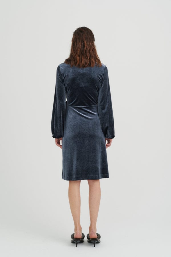 Gorieliw Wrap Dress Marine Blue | Kjoler | Smuk - Dameklær på nett