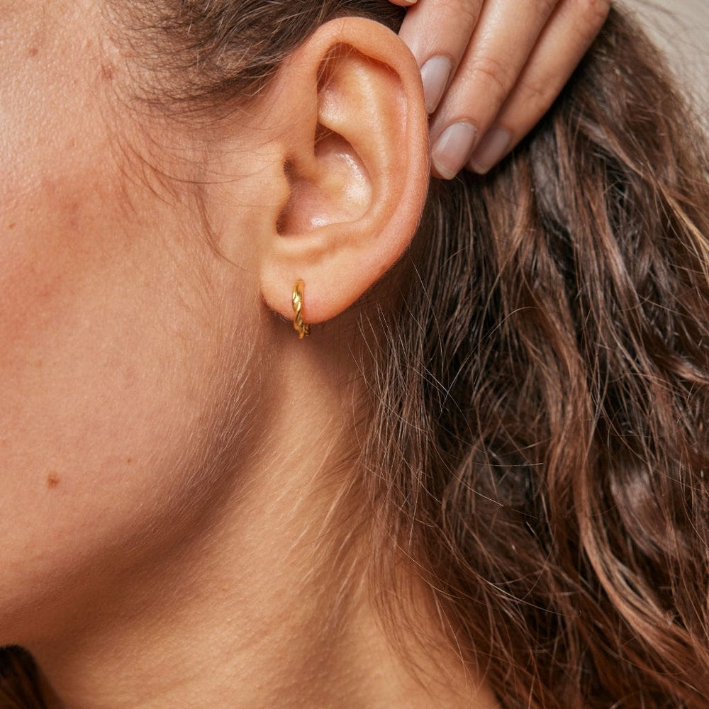 Hannah Earrings Gold | Accessories | Smuk - Dameklær på nett