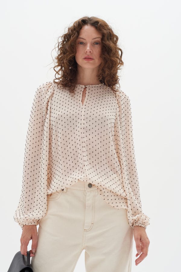 Ibiiw Long Sleeve Blouse French Nougat | Skjorter og bluser | Smuk - Dameklær på nett