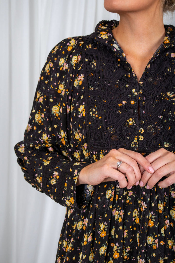 Jacquard High Neck Dress Night Garden | Kjoler | Smuk - Dameklær på nett