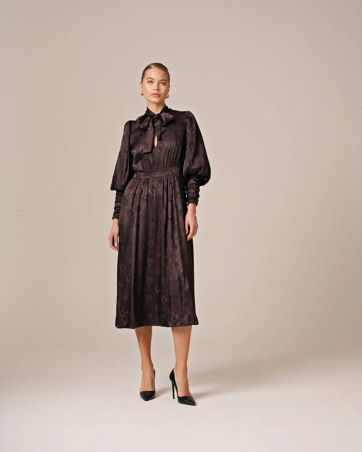 Jacquard Midi Dress Black | Kjoler | Smuk - Dameklær på nett