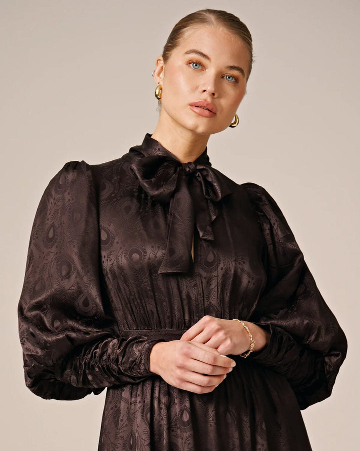 Jacquard Midi Dress Black | Kjoler | Smuk - Dameklær på nett