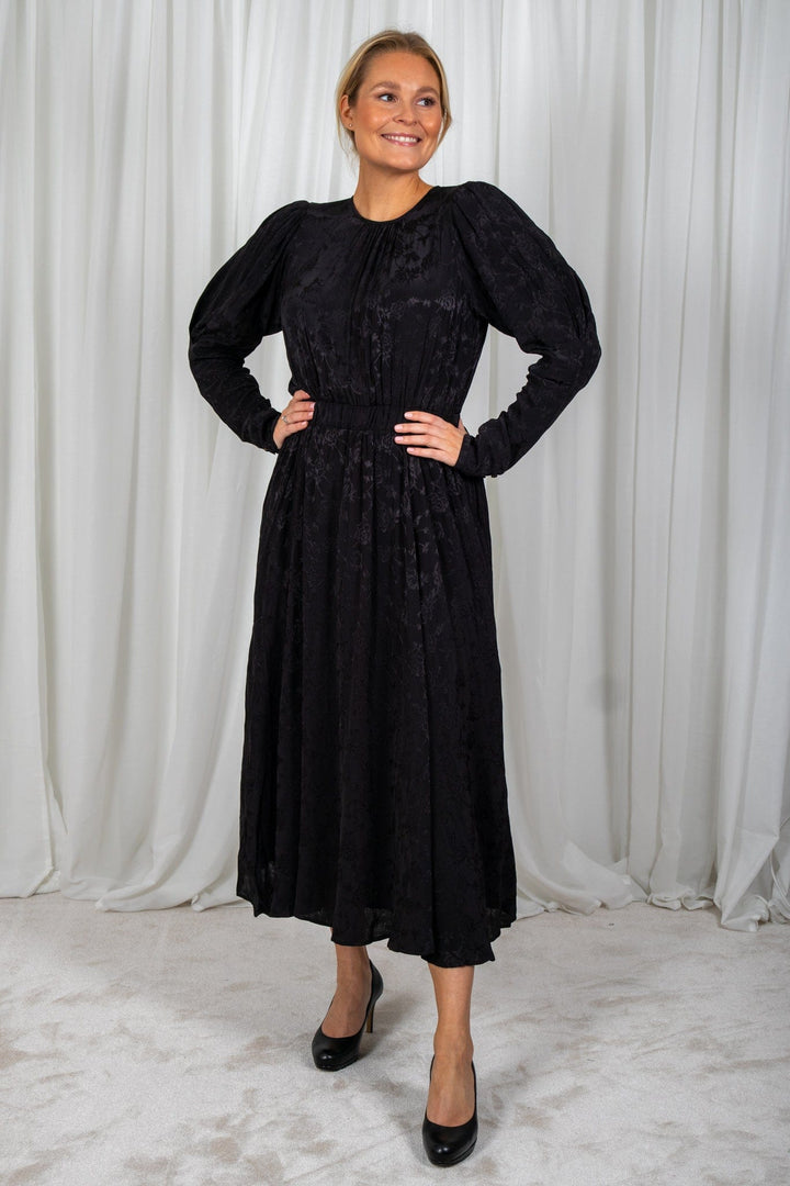 Jacquard Midi Dress Black | Kjoler | Smuk - Dameklær på nett