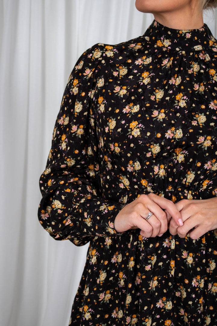 Jacquard Open Back Dress Night Garden | Kjoler | Smuk - Dameklær på nett