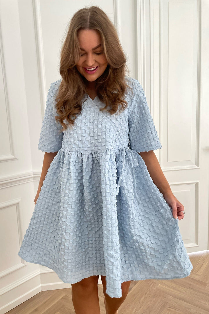 Jasmin Dress - Bubble Blue | Kjoler | Smuk - Dameklær på nett