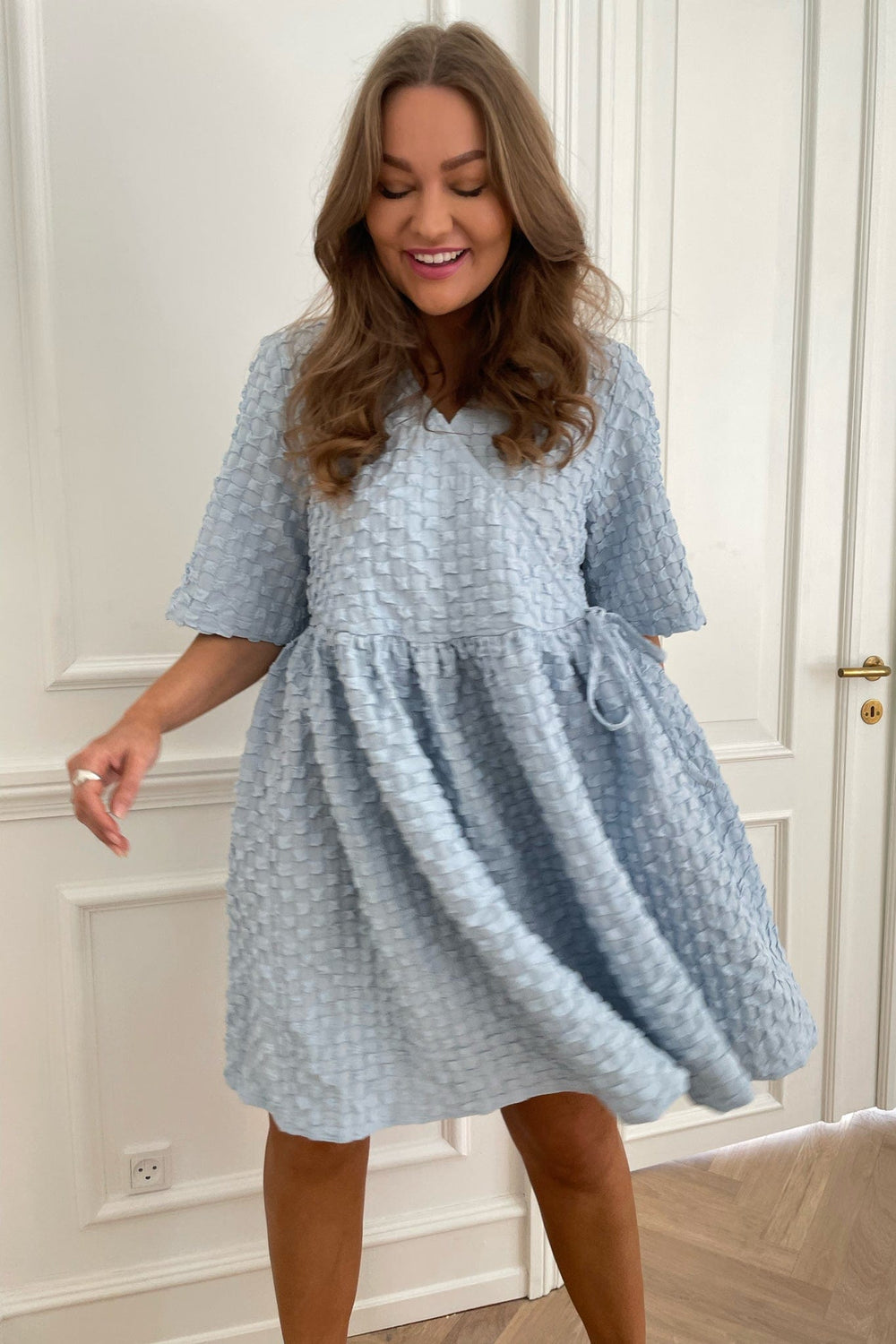 Jasmin Dress - Bubble Blue | Kjoler | Smuk - Dameklær på nett