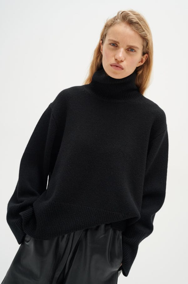 Jaxyiw Turtleneck Black | Genser | Smuk - Dameklær på nett