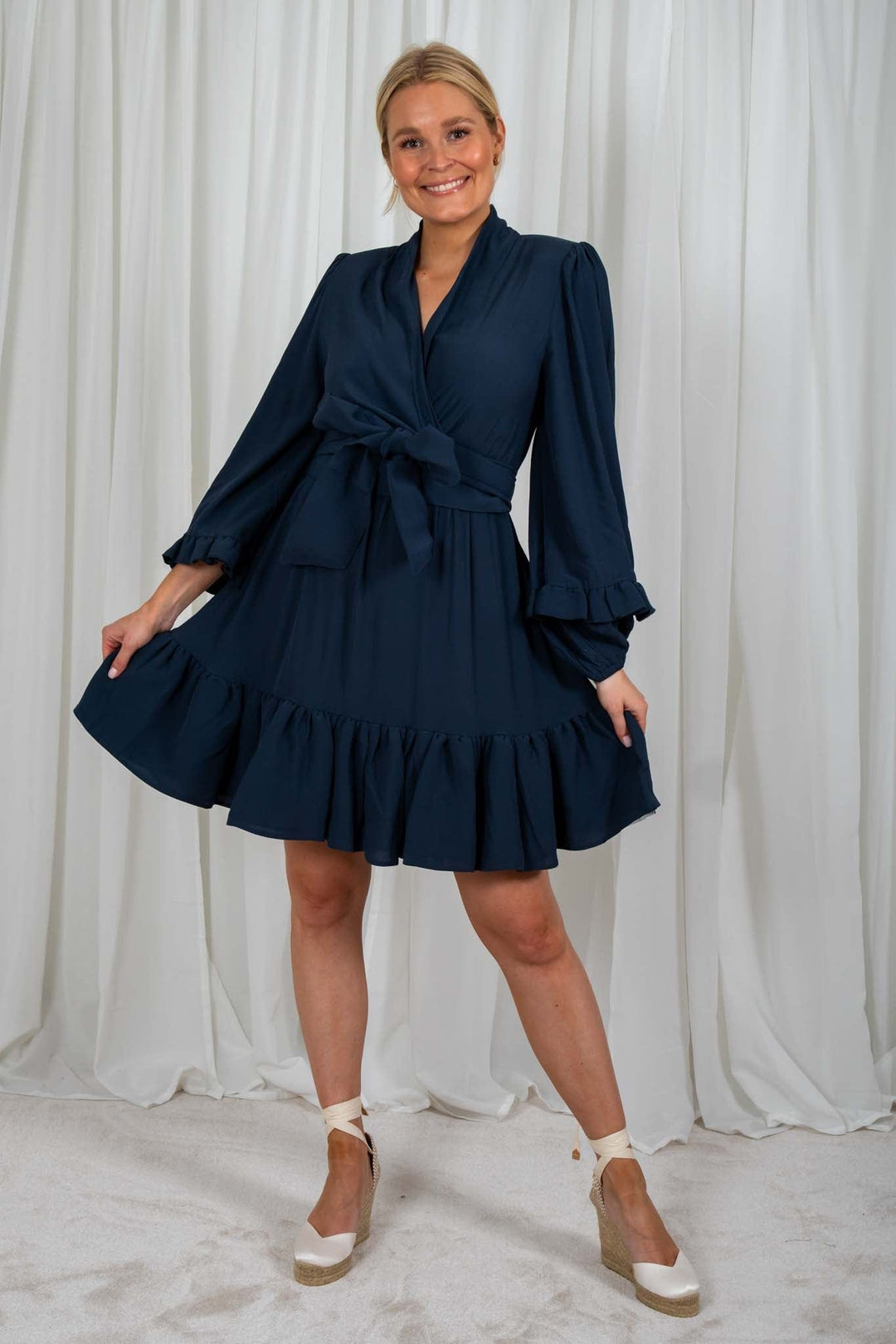 Jenny B Dress Smokey Blue | Kjoler | Smuk - Dameklær på nett