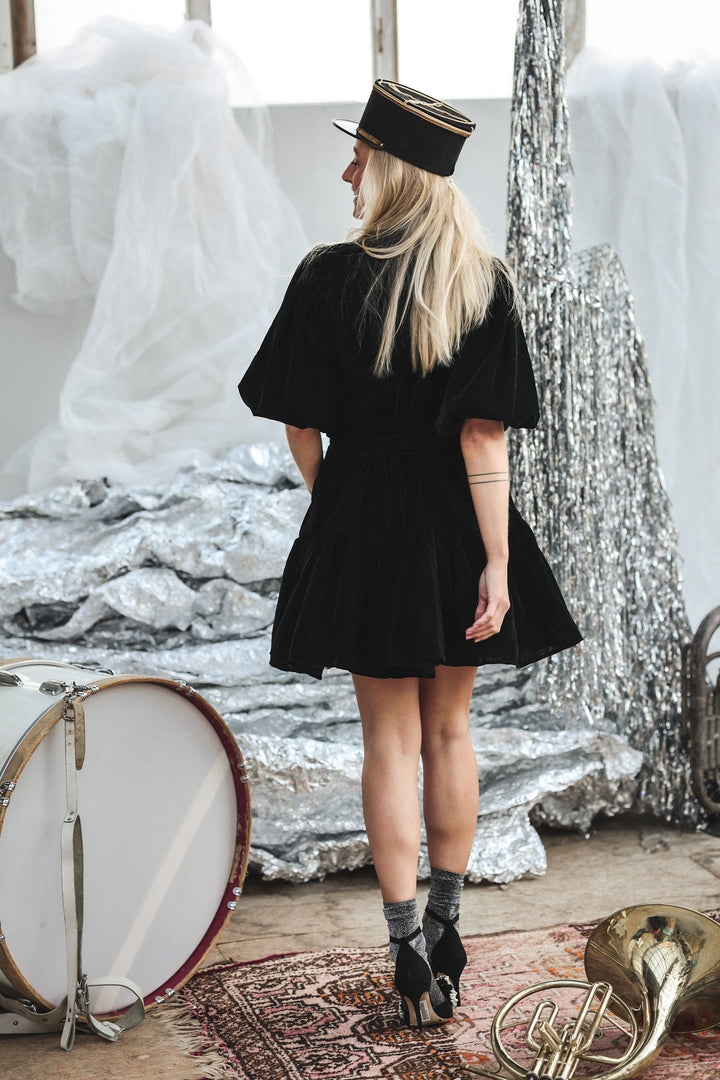Jessie Velvet Dress Black | Kjoler | Smuk - Dameklær på nett