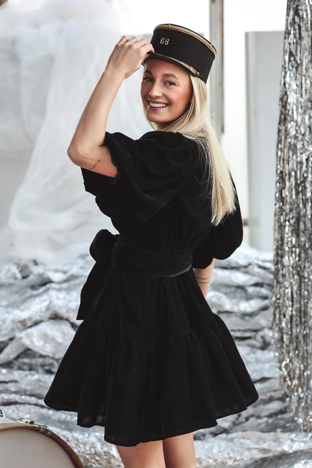 Jessie Velvet Dress Black | Kjoler | Smuk - Dameklær på nett