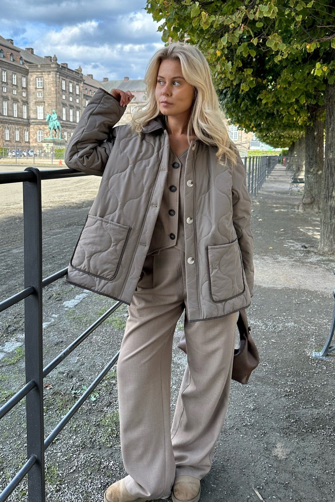 Josie Quilted Jacket Army/Brown | Yttertøy | Smuk - Dameklær på nett