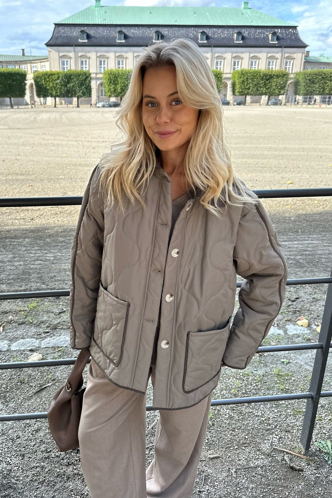 Josie Quilted Jacket Army/Brown | Yttertøy | Smuk - Dameklær på nett