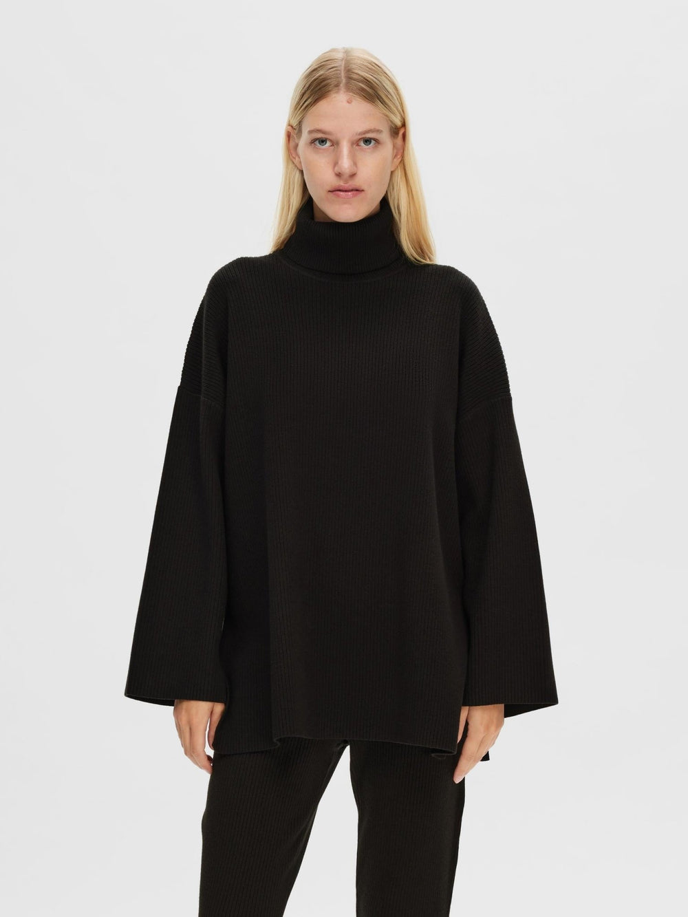 Karo Ls Long Knit Roll Neck Black | Genser | Smuk - Dameklær på nett