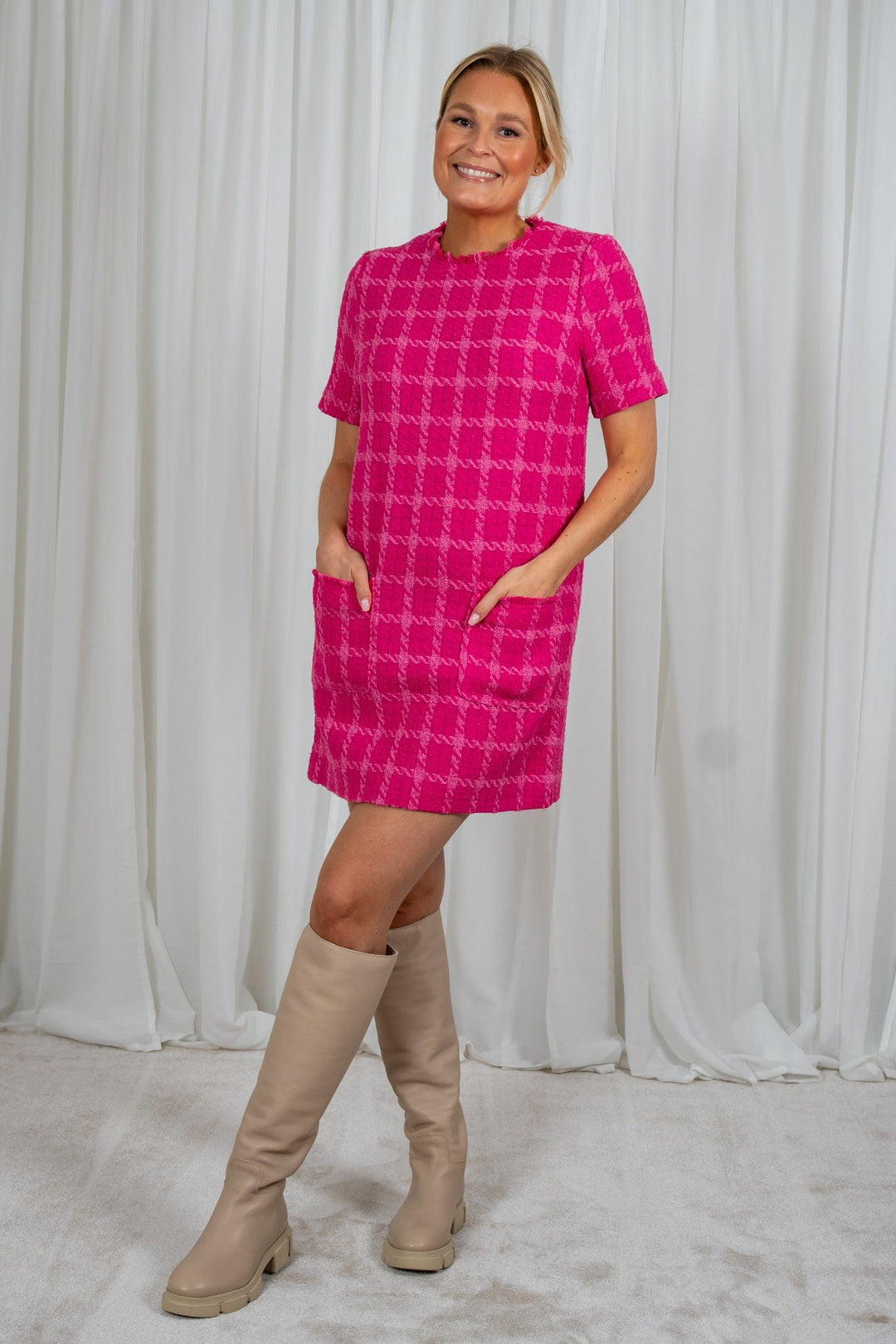 Kiki Dress Pink Boucle | Kjoler | Smuk - Dameklær på nett