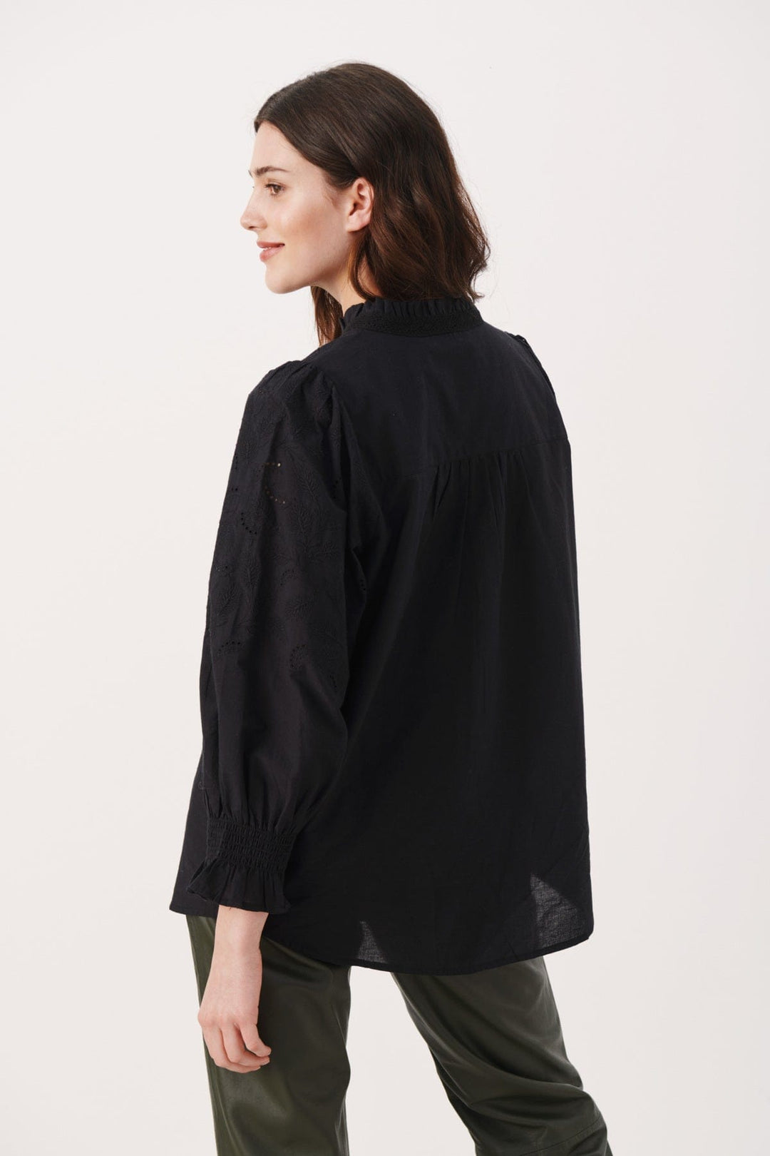 Kiljapw Shirt - Black | Skjorter og bluser | Smuk - Dameklær på nett