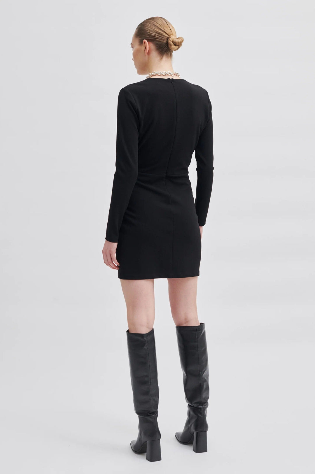 Kos Short Dress Black | Kjoler | Smuk - Dameklær på nett